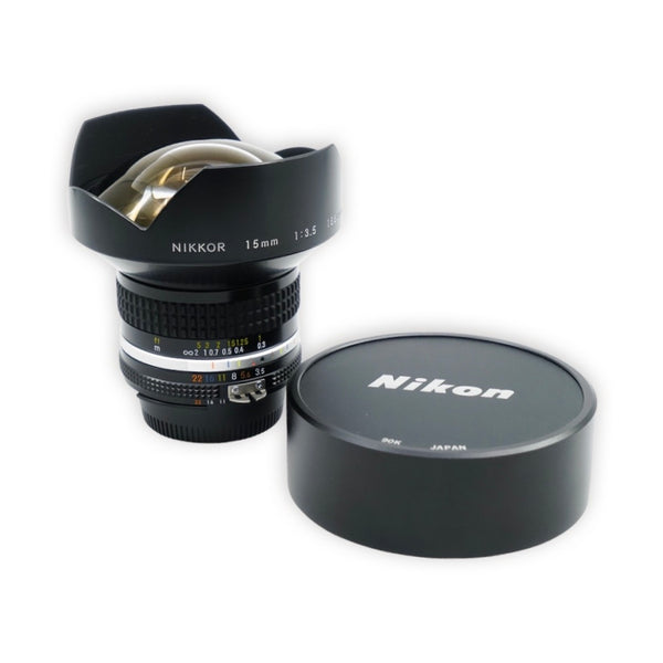 Nikon AiS 15mm F3.5 (With Filter Set)